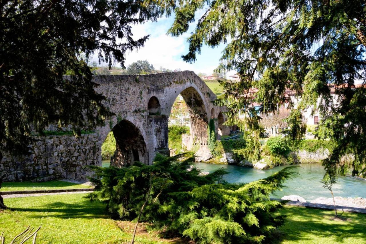 Apartamento El Cortijo Onís Buitenkant foto